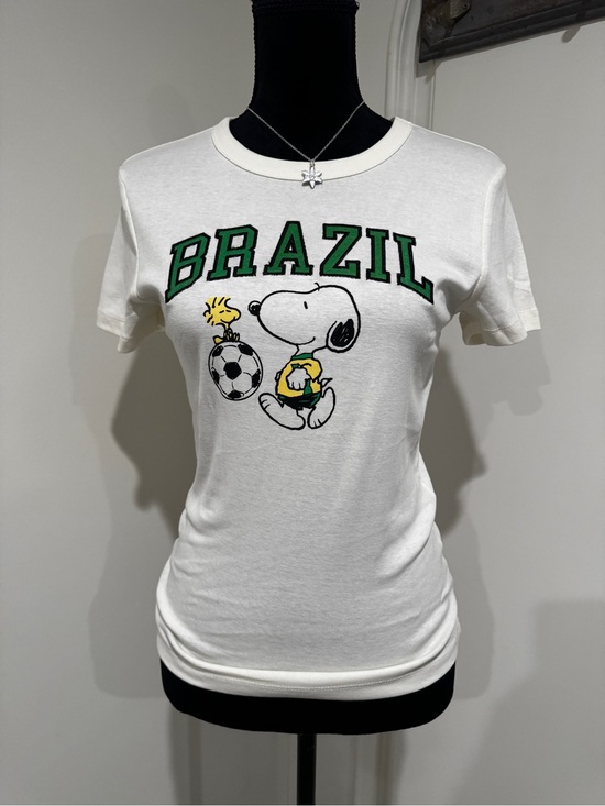 Peanuts Tops - Peanuts Cream Brazil Snoopy & Woodstock Soccer Tee